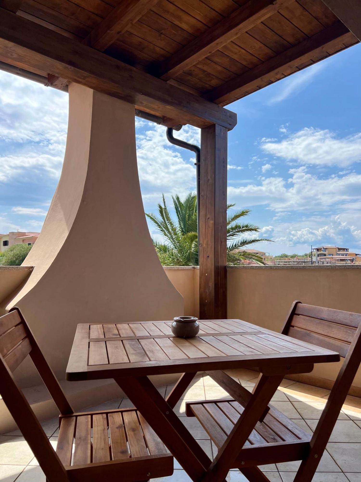 Отель La Terrazza Ольбия Экстерьер фото